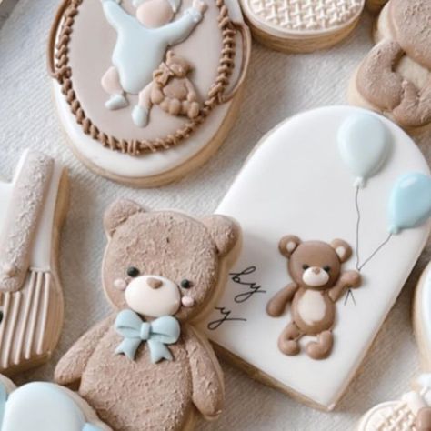 Ingrid vitale on Instagram: "Teddy bear baby shower cookies  Thank you to @hanamade.cookies for her baby transfers.  #babyboy #teddybear #teddybearbabyshower #teddybearcookies #babyshowercookies #ocmoms #southoc #ocbaker #socal#southocmoms #cookiesoftheday #cookiesofinstagram" Teddy Bear Baby Shower Cookies, Bear Baby Shower Cookies, Teddy Bear Cookies, Bear Cookies, Shower Cookies, Teddy Bear Baby Shower, Baby Cookies, Baby Shower Cookies, Soft Cookie