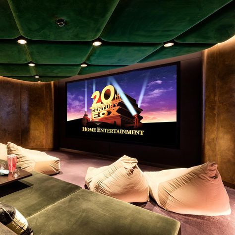 Home Theater Ideas: How to Design the Perfect Room for Movie Night Home Movie Theater Ideas, Room Curtains Ideas, Theater Room Decor, Small Home Theaters, Recessed Lighting Trim, Movie Theater Rooms, London Residence, Theater Furniture, Home Theater Furniture