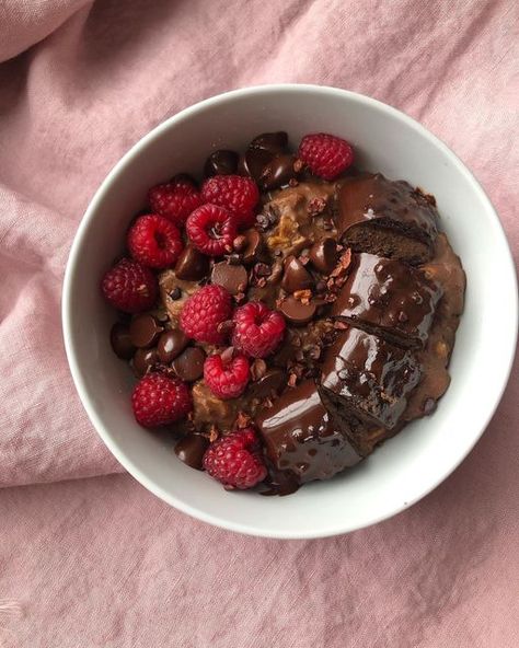 One Protein Bars, Protein Oats Breakfast, Chocolate Protein Oats, Raspberry Oats, Dark Chocolate Raspberry, Oat Meal, Raspberry Oatmeal, Protein Oats, Breakfast Protein