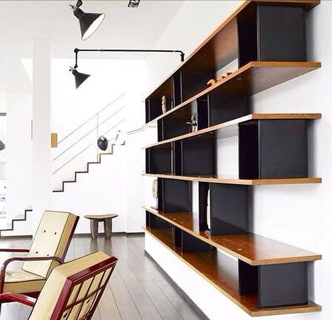 The shelves Charlotte Perriand, Office Interior Design, Smart Tiles, Bookshelf Design, Bookcase Shelves, B & B, Built Ins, 인테리어 디자인, Office Interiors