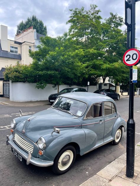 morris minor 1000 classic car london Morris Traveller, Car Vibes, Mini Morris, Morris Minor, British Cars, Film Tv, Car Ins, Classic Car, Outlander