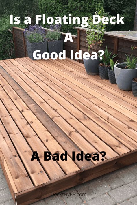 Diy Platform Deck Ground Level, Outside Platform Deck, Outdoor Platform Deck, Wood Deck On Ground, Backyard Landscaping With Rocks Design, Platform Decks Backyard Ground Level, Diy Outdoor Platform Deck, Ground Level Porch Landscaping, Front Floating Deck