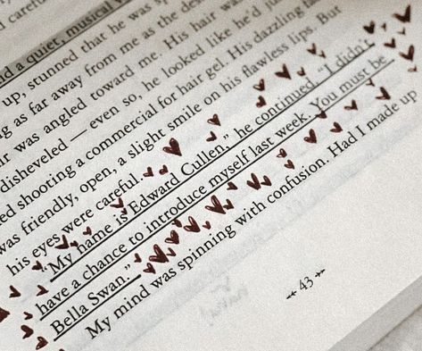 Twilight Annotations, Twilight Book Quotes, Book Anottations, Twilight Books Quotes, Elle Aesthetic, Twilight Books, Book Annotating, Annotated Books, Twilight Quotes