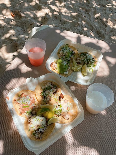 Tacos, Food, Yummy, Travel, Beach Essen, Cancun Mood Board, Beach Aesthetic Mexico, Sayulita Mexico Aesthetic, Mexico Vacation Aesthetic, Beach Tacos, Cancun Food, Cancun Mexico Pictures, Cancun Mexico Aesthetic