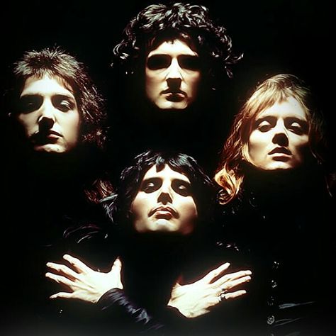 Queen  R.I.P. freddy mercury Queen Bohemian Rhapsody, 70s Music, Rock N’roll, Queen Freddie Mercury, John Deacon, Brian May, Queen Band, Mötley Crüe, Killer Queen