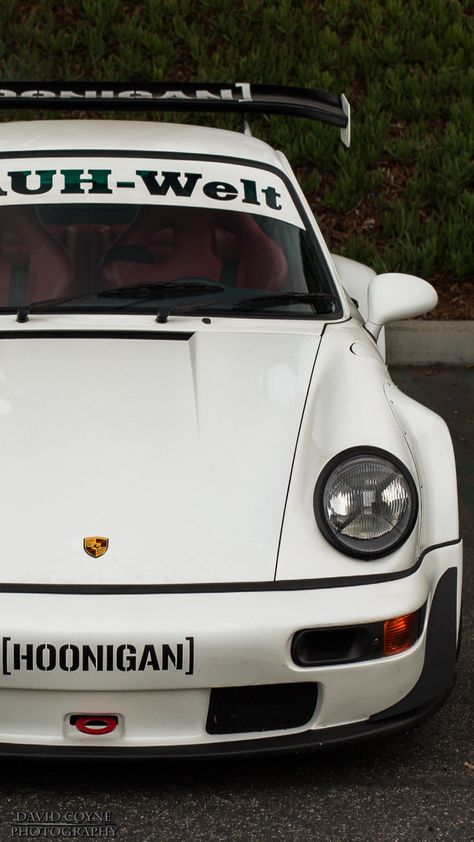 Porsche Rwb, Rwb Porsche, Rauh Welt, Mercedes Wallpaper, Ferdinand Porsche, Cool Car Pictures, Porsche 964, Car Memes, Vintage Porsche