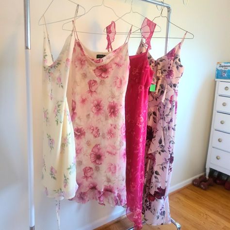 2 Beautiful Y2k Style Slip Dresses With Ruffles - Yellow With Pink Flowers : Princess Polly (Nwt) -Lilac With Pink Flowers: Premier Amour (Nwot) 2nd And 3rd Dress Are Sold Floral Birthday Outfit, Y2k Floral Dress, Thrifted Y2k Outfits, 2000s Vintage Outfits, Depop Inspiration, 1990s Vibe, Y2k Summer Dress, Thrifted Dresses, 2000s Dress