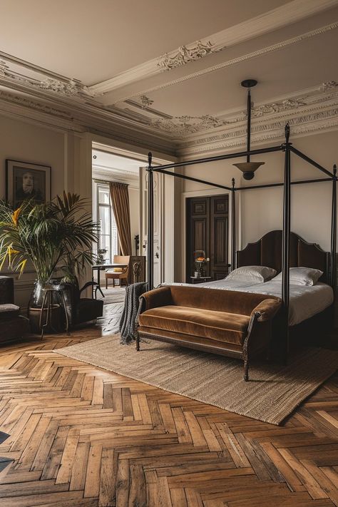 Peaky Blinders Bedroom, Luxury Eclectic Bedroom Design, Spanish Mediterranean Interior Bedroom, Canopy Bed Dark Academia, Dark Baroque Bedroom, French Style Room Bedrooms, Cozy Womens Bedroom, Moody European Bedroom, Modern French Style Bedroom