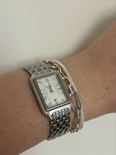 Silver Watch Bracelet Stack, Silver Watch Stack, Office Jewellery For Women, Silver Watch Outfit, Silver Watch Aesthetic, Silver Stacked Necklaces, Jewelry Inspo Silver, Jewelry Aesthetic Silver, Silver Jewelry Stack