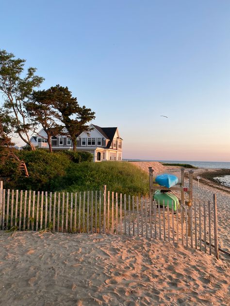 Coastal Granddaughter Style, Beach House Aesthetic, Summer Beach House, Drømme Liv, Beach Scenery, Dream Beach Houses, Coastal Granddaughter, Coastal Life, Dream Beach