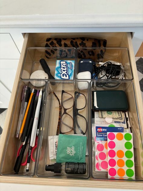 This Is How to Get Your Junk Drawer Organized Junk Drawer Aesthetic, Junk Drawer Organization, Junk Drawer Organizing, The Home Edit, Folding Clothes, Pens And Pencils, Drawer Organizers, Wine Clubs, Pencil And Paper