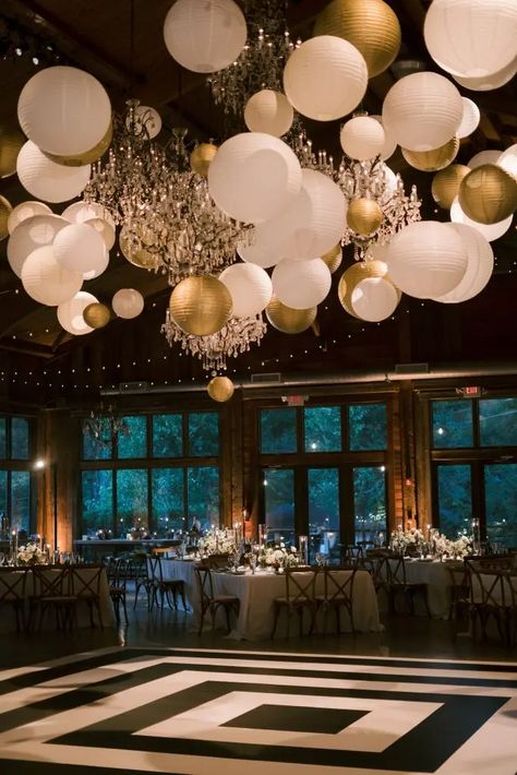 Gatsby Wedding Decorations, Gatsby Event, Gala Decorations, Black Gold Party, Vegas Party, Prom Decor, Great Gatsby Party, Event Hall, Champagne Party