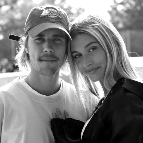 Justin Bieber and Hailey Baldwin's Relationship Timeline جاستن بيبر, Celebrity Couple, Celebrity Memes, Relationship Timeline, Alex Rodriguez, Celebrity Fashion Trends, Celebrity Drawings, Hailey Baldwin, Celebrity Houses