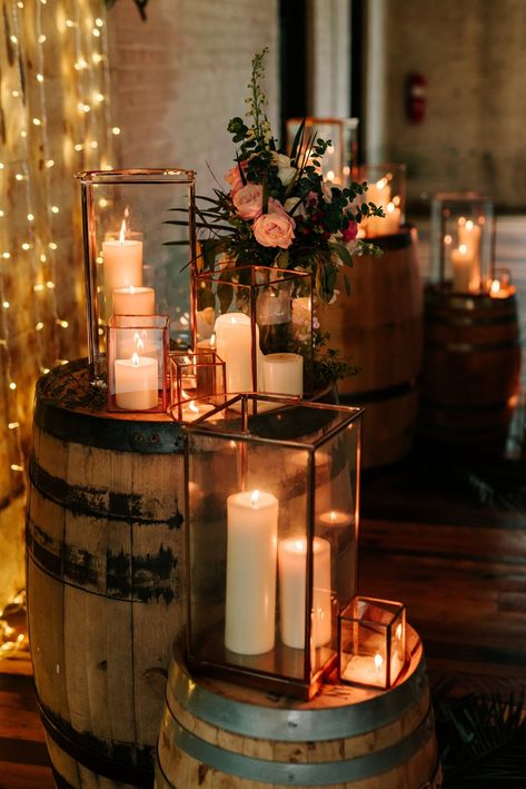 Rustic Wedding Decorations, Moody Wedding Decor, Bodas Boho Chic, Dream Wedding Decorations, Wedding Decoration Ideas, Candle Wedding Decor, Moody Wedding, Boho Chic Wedding, Wallpaper Tumblr