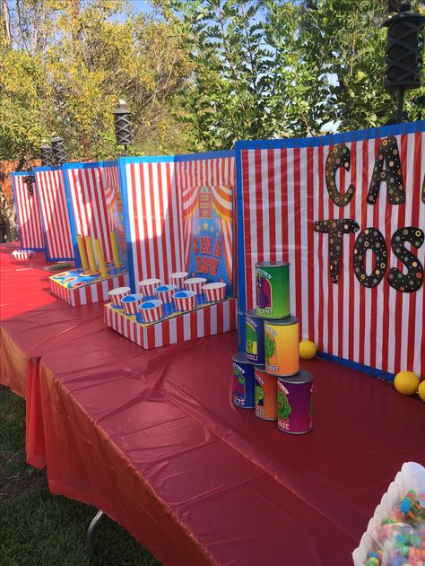 Carnival party game ideas Under The Big Top Theme, Carnival First Birthday Party, Kindergarten Carnival, Carnival Birthday Party Games, Carnival Party Games, Diy Carnival Games, Carnival Booths, Circus Birthday Party Theme, Carnival Games For Kids