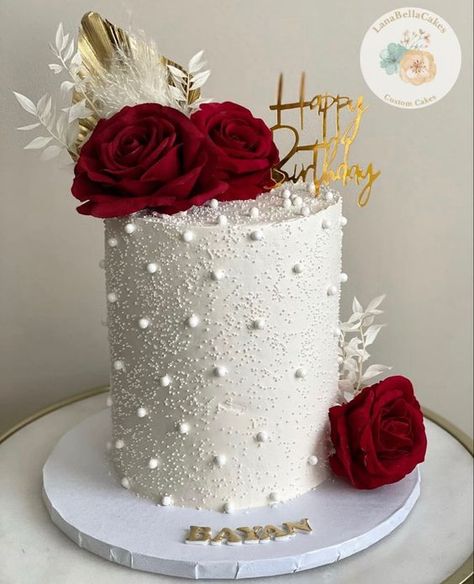 Flowers For Mom Birthday, Cakes For Moms Birthday Beautiful, Birthday Cake Mom Elegant, Rose Themed Cake, Moms 50th Birthday Party Ideas, Anniversary Cake Ideas Unique, Cake Designs For Women Birthday, Wedding Anniversary Cake Ideas Unique, Cake Mom Birthday