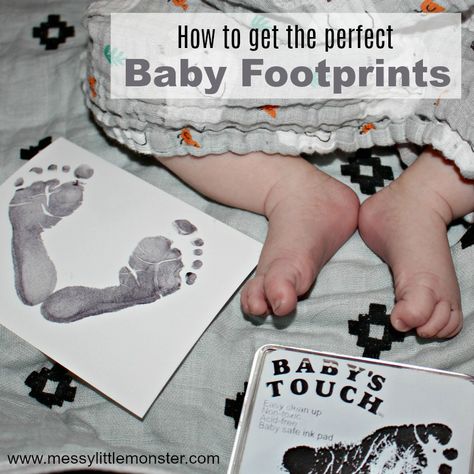 Diy Keepsakes, Newborn Crafts, Baby Hand And Foot Prints, Baby Footprint Keepsake, Baby Footprint Crafts, Diy Ink, Newborn Footprints, Baby Footprint Art, Newborn Keepsake
