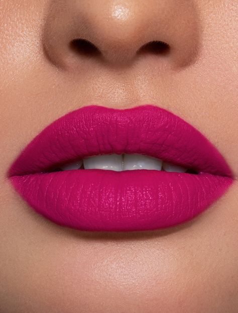 Rose Pink Lipstick, Rose Pink Lipstick Shade, Hot Pink Lipstick Makeup Look, Pink Lipstick Matte, Hot Pink Lip, Bright Pink Lipstick, Hot Pink Lipstick, Lipstick Kylie, Pink Lipstick Makeup