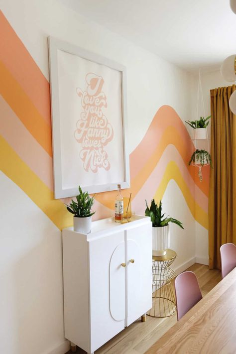 Striped Wave Wall, Bedroom Wallpaper Colors, Room Use Ideas, Swirl Wall Mural, Squiggly Line Wall Paint, Aesthetic Walls Painted, Painted Wall Mirror, Diy Wave Wall Mural, Fun Walls Paint