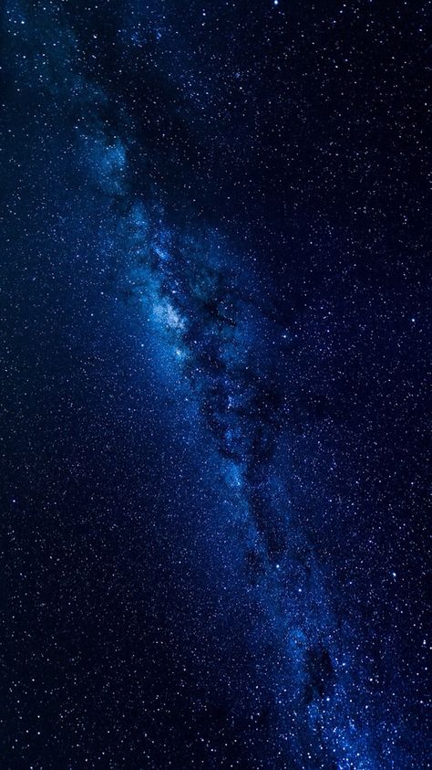Blue Aesthetic Dark, Ravenclaw Aesthetic, Night Sky Wallpaper, Tapeta Galaxie, Universe Galaxy, Galaxy Painting, Milky Way Galaxy, Wallpaper Space, Galaxy Art