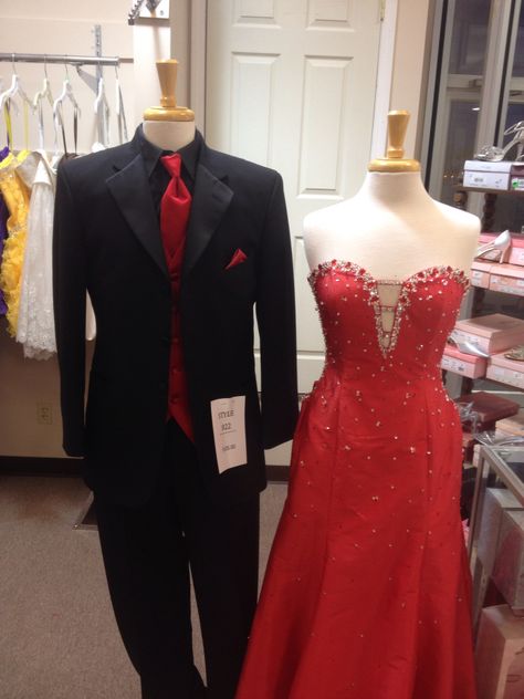 Black 3 Button Tuxedo Men Black And Red Suit, Red Suits For Chambelanes, Quinceanera Tuxedos Red, Black Suit With Red Vest, Red Suit Quince, 15 Chambelanes Suits Red, Quince Chambelanes Outfits Red And Black, Red And Black Quinceanera Chambelanes, Black Tuxedo With Red Tie