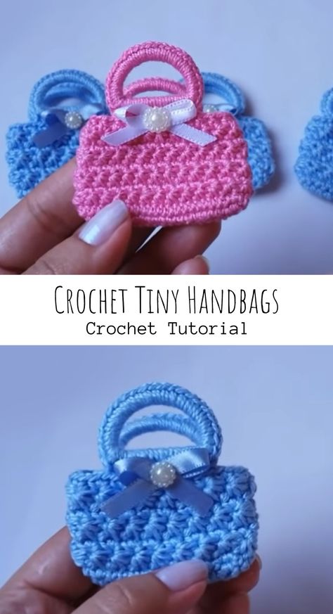 Crochet Tiny Handbags - Pretty Ideas Barbie Crochet Patterns Free, Crochet Doll Purse Pattern Free, Cool Things To Crochet Projects, Tiny Handbags, Crochet Key Rings, Crochet Dolls Clothes, Crochet Tiny, Crochet Barbie Patterns, Tiny Bags