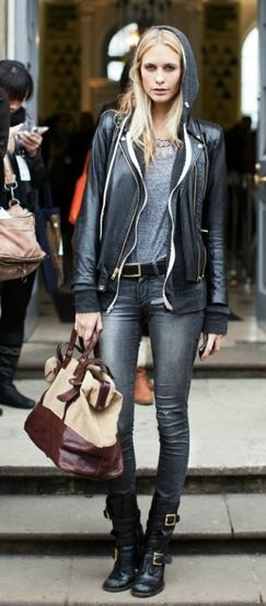 Rocker Chic. #spadelic #fashion #style                                                                                                                                                                                 More Bikers Outfit, Svarta Outfits, Outfit Advice, Poppy Delevigne, Moda Rock, Look Grunge, Mode Rock, Poppy Delevingne, Pastel Outfit