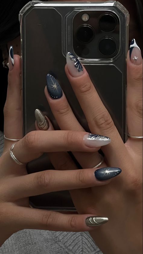 Pink Blue And Silver Nails, Navy Blue Gel X Nails, Silver And Navy Nails, Navy Blue Silver Nails, Gel Nail Extensions Designs, Dark Blue Almond Nails, Black Chrome Nails Designs, Artsy Nails Designs, Korea Nails