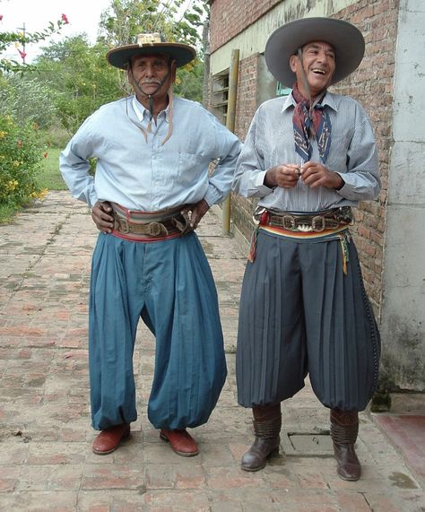 Mendoza, World Cultures, Argentina Culture, Gaucho Pants, Outfit Png, Argentina Travel, Folk Costume, People Of The World, People Around The World