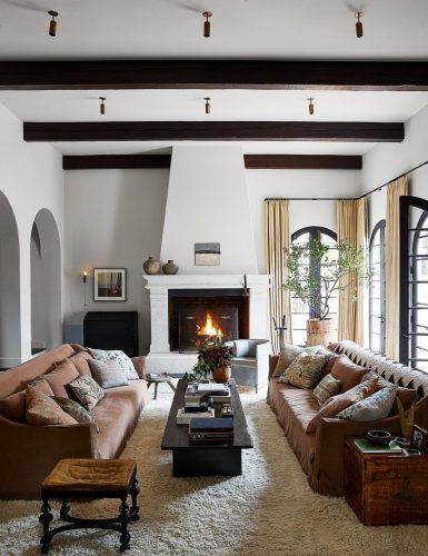 Architectural Digest, Large Open Entry Way Into Living Room, Family Room With Beams, Kendall Jenner House, Jenner House, New York Loft, Hus Inspiration, Los Angeles Homes, House Inspo