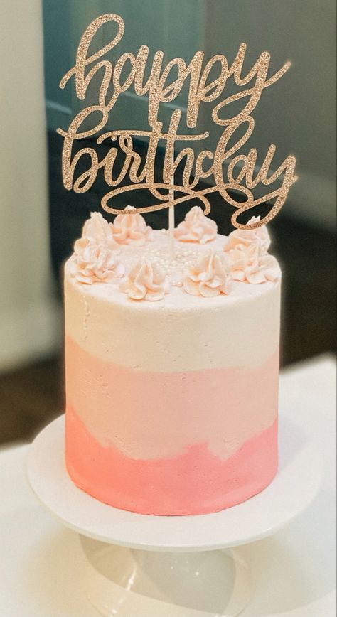 Cute Trendy Birthday Cakes, Woman's Birthday Cake, 12year Birthday Cake, Womens Bday Cake Ideas, Ladies Birthday Cake Ideas Simple, Sweet 16 Cake Ideas Simple, Birthday Cake Ideas For Adults Women Simple, 16th Birthday Cake Ideas Girl, Cake 11 Birthday Girl