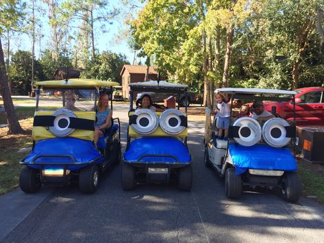 Minions, Golf Cart Decorations, Campsite Decorating, Homecoming Floats, Minion Halloween, Lake Fun, Golf Diy, 4th Of July Parade, Holiday World