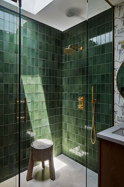 Small Bungalow Bathroom, Shower Built In, Scandanavian Interiors Bathrooms, 333 Design, Clinic Bathroom, Soho House Bathroom, Cool Showers, Storage Bathroom Ideas, Sage Bathroom