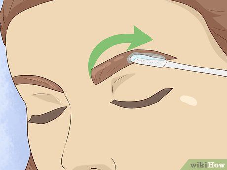 Make Eyebrows Grow, How To Thicken Eyebrows, Growing Out Eyebrows, Grow Eyebrows Faster, Overplucked Eyebrows, Regrow Eyebrows, Grow Eyebrows, Shave Eyebrows, Grow Eyebrows Thicker