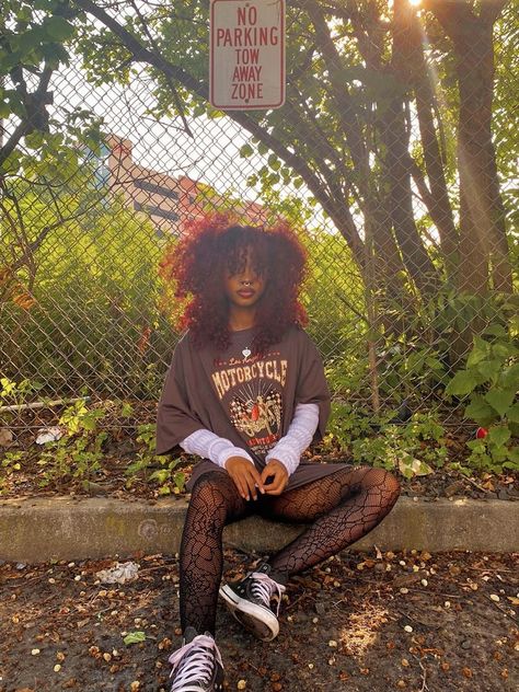 Inspiration For Black Women, Looks Hip Hop, Looks Rihanna, Girl With Green Eyes, Eyes Beautiful, Mode Grunge, Estilo Hippy, Girl Background, Earthy Outfits