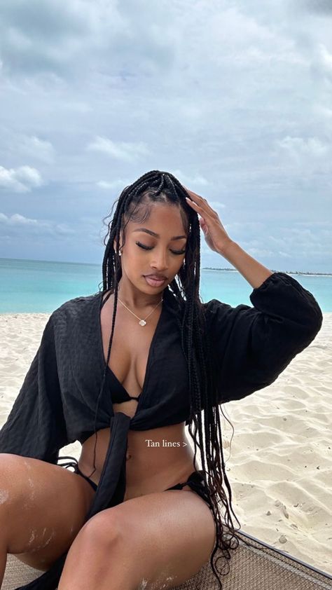 Poolside Photoshoot, Cute Vacation Outfits, Black Femininity, Hair Ponytail Styles, Cute Bathing Suits, Ponytail Styles, Baddie Hairstyles, Island Girl, Baddie Outfits Casual