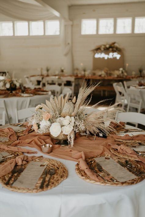 Boho Wedding Aesthetic, Boho Centerpiece, Boho Wedding Centerpieces, Boho Wedding Inspo, Rustic Boho Wedding, Boho Beach Wedding, Boho Theme, Boho Chic Wedding, Boho Wedding Decorations