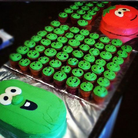 I want these to be my next birthday cake! Veggie Tales Cake, Veggie Tales Birthday Party, Veggie Tales Birthday, Veggie Tales Party, Veggie Tales, Fancy Cakes, Let Them Eat Cake, Bday Party, 3rd Birthday