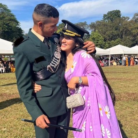 Indian Army Couple, Indian Couple Goals, Indian Boyfriend, Army Couples, Indian Couple Aesthetic, Brown Couple, Hum Kab, Hum Tum, Army Couple Pictures