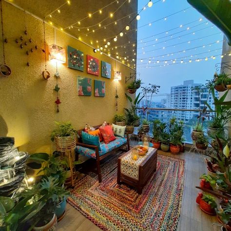 Terrace Room Ideas Indian, Open Terrace Ideas, Open Balcony Ideas, Indian House Decor, Garden Planning Layout, Terrace Garden Ideas, Modern Patio Design, Terrasse Design, Indian Room Decor