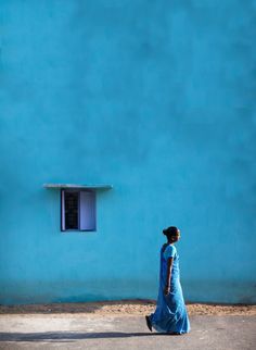 Foto Scale, Classic Blue Pantone, Pantone 2020, Bleu Turquoise, Foto Art, Blue Interior, Feeling Blue, Love Blue, Foto Inspiration