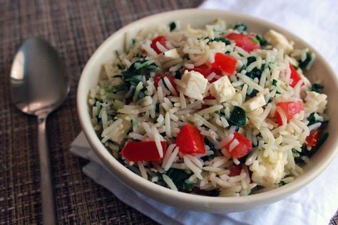 Rice with Feta Tomato & Spinach Low Fodmap Rice, Low Fodmap Meals, Tasty Rice Recipes, Fodmap Meals, Low Fodmap Vegetables, Feta Tomato, Chicken Soup Base, Fodmap Lunch, Low Fodmap Chicken