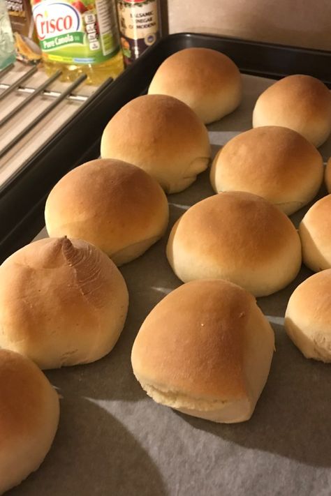 Tasty Buns | "Excellent yeast buns that can be used for hamburgers or just plain dinner rolls. They don't take long to make and have never failed for me!" #allrecipes #bread #breadrecipes #bakingbread #howtobakebread Yeast Buns, Rolls Bread, Homemade Hamburger Buns, Homemade Buns, Plain Bread, Baking Buns, Homemade Dinner Rolls, Homemade Hamburgers, Dinner Rolls Recipe