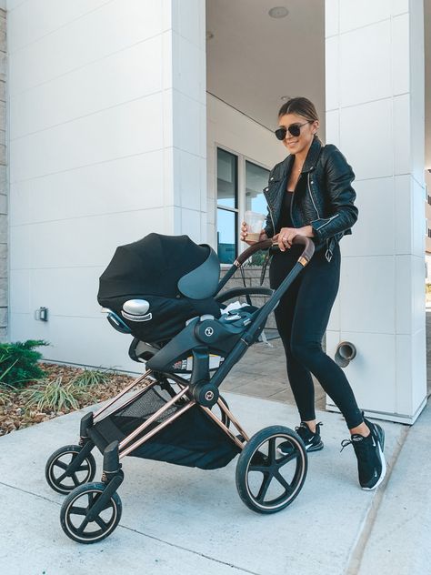 What Baby Gear I Am Using Right Now - Cella Jane Cybex Stroller, Becky Hillyard, Solly Baby Wrap, Honest Baby Products, Solly Baby, Cella Jane, Mommy Outfits, Baby Lounger, Mum Fashion