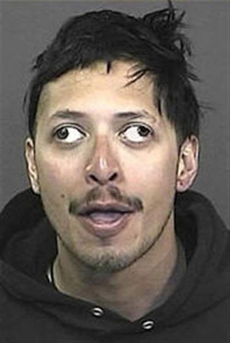 Smile! You're Busted! ~ 27 Crazy Funny Mugshots 21 Funny Mugshots, Funny Photos Ideas, Human Oddities, Crazy Funny Pictures, Crazy Eyes, Strange Photos, Crazy Funny, Kool Aid, Man Photo