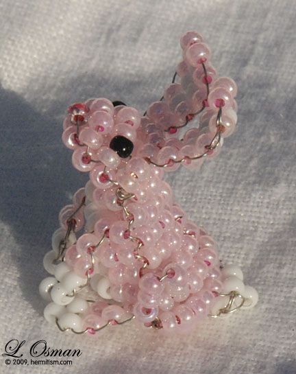 Beaded Bunny: A 3D rabbit crafted from seed beads & fine wire by Lisa Osman Beaded Rabbit Pattern, Seed Bead 3d Animal Patterns Free, Bead Pets Pattern 3d, 3d Beaded Animals Patterns Free, 3d Seed Bead Patterns Free, 3d Beaded Animals Patterns, 3d Seed Bead, Bead Bunny, Beaded Rabbit