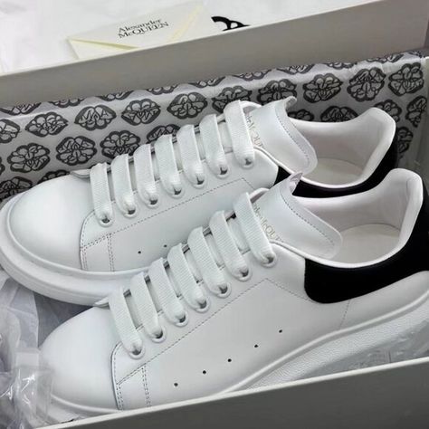 Alexander McQueen's new women's sneakers Mcqueen Shoes, Alexander Mcqueen Sneakers, Mcqueen Sneakers, Alexander Mcqueen Shoes, Mc Queen, Alexander Mcqueen Black, Women's Sneakers, Sneaker Shopping, Shoe Box