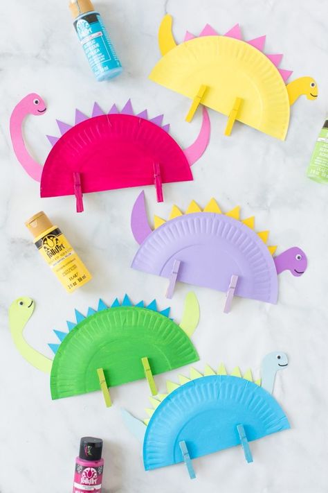 Easy and Fun Toddler Crafts Ideas You Must Try Today Stem Art Projects For Preschool, Simple First Grade Art Projects, Paper Plate Heart Craft, Art Crafts For Kids 2-3, Babysitting Arts And Crafts, Fun Easy Crafts For Preschoolers, Dinosaur Plate Craft, Crafts For Summer Kids Age 7 And 8, Special Ed Crafts