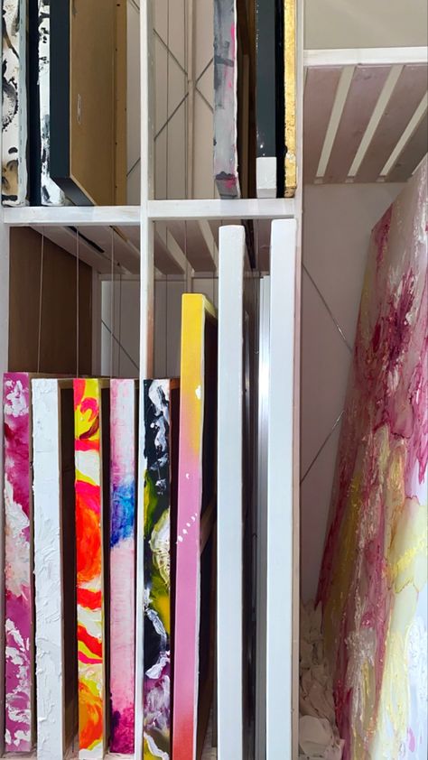 Ikea Art Storage Ideas, Art Canvas Storage Racks, Organisation, Ikea Craft Room Hack, Ikea Artist Studio, Painting Rack Storage, Picture Frame Storage Racks, Artist Canvas Storage, Art Studio Storage Ikea