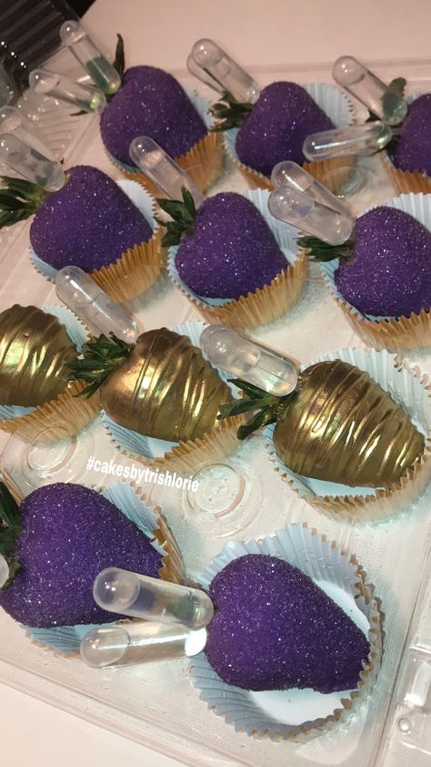 Patron Bling Strawberries Essen, Euphoria Birthday Food Ideas, Purple And Gold Party Theme, Purple Snacks For Party, Purple Themed Birthday Party, Purple Desserts, Purple Sweet 16, Sweet 16 Party Decorations, Sweet Sixteen Birthday Party Ideas